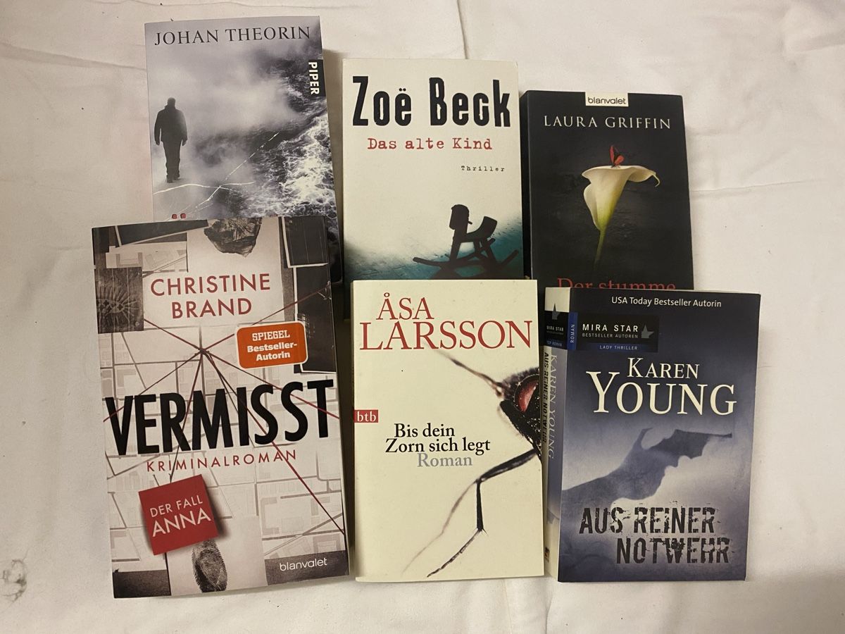 Libri: Bücherpaket Krimi – Usato da Witterswil venduto da Chivy
