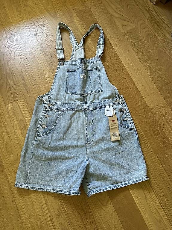 Levi's Jumpsuits: Salopette Lévis L – Neuf (Voir description) à Pully par tarra26