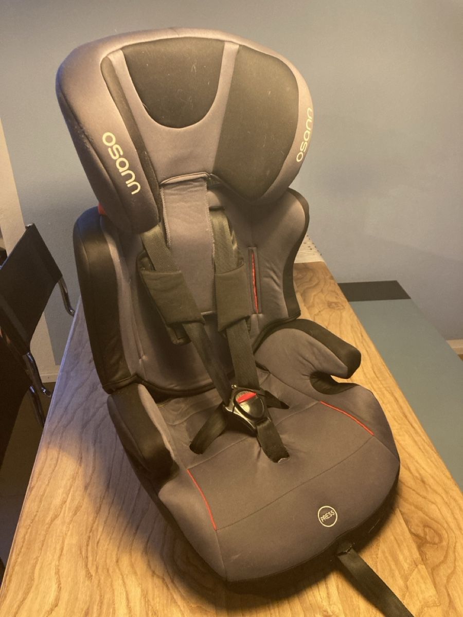 Osann Seggiolini per auto: Osann Autokindersitz, 9-36 Kg – Usato da Brugg AG venduto da Tobiz