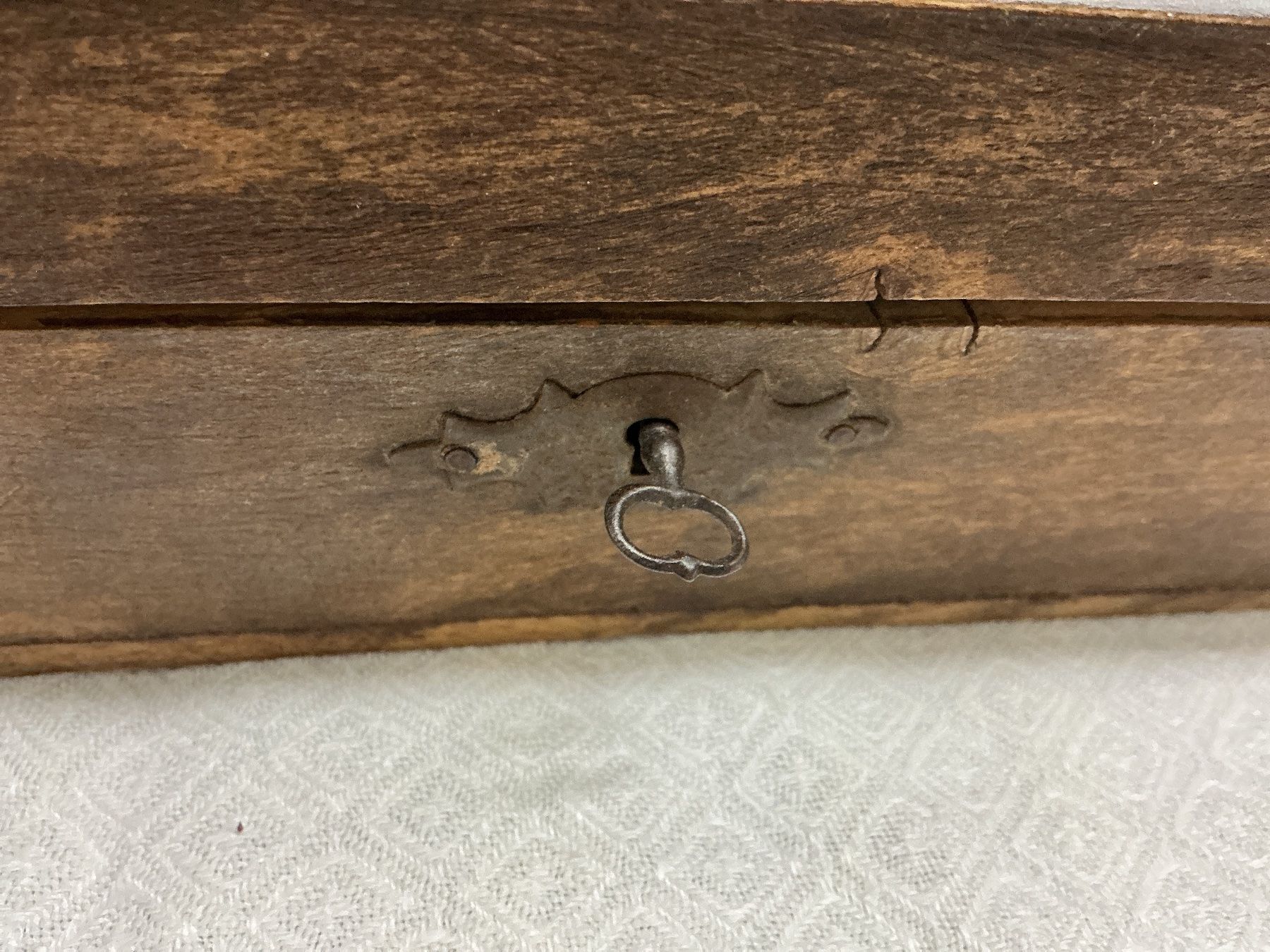 Tutte le decorazioni: Antike Trucke mit Silhouetten – Usato da Bern venduto da vielerart 2