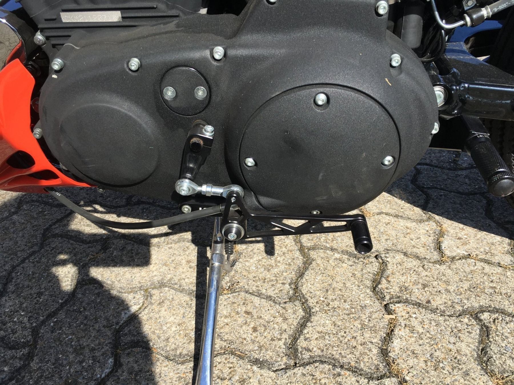 Harley-Davidson Altro: Harley Davidson Sportster XL 883R – Usato da Hämikon venduto da autiva 8