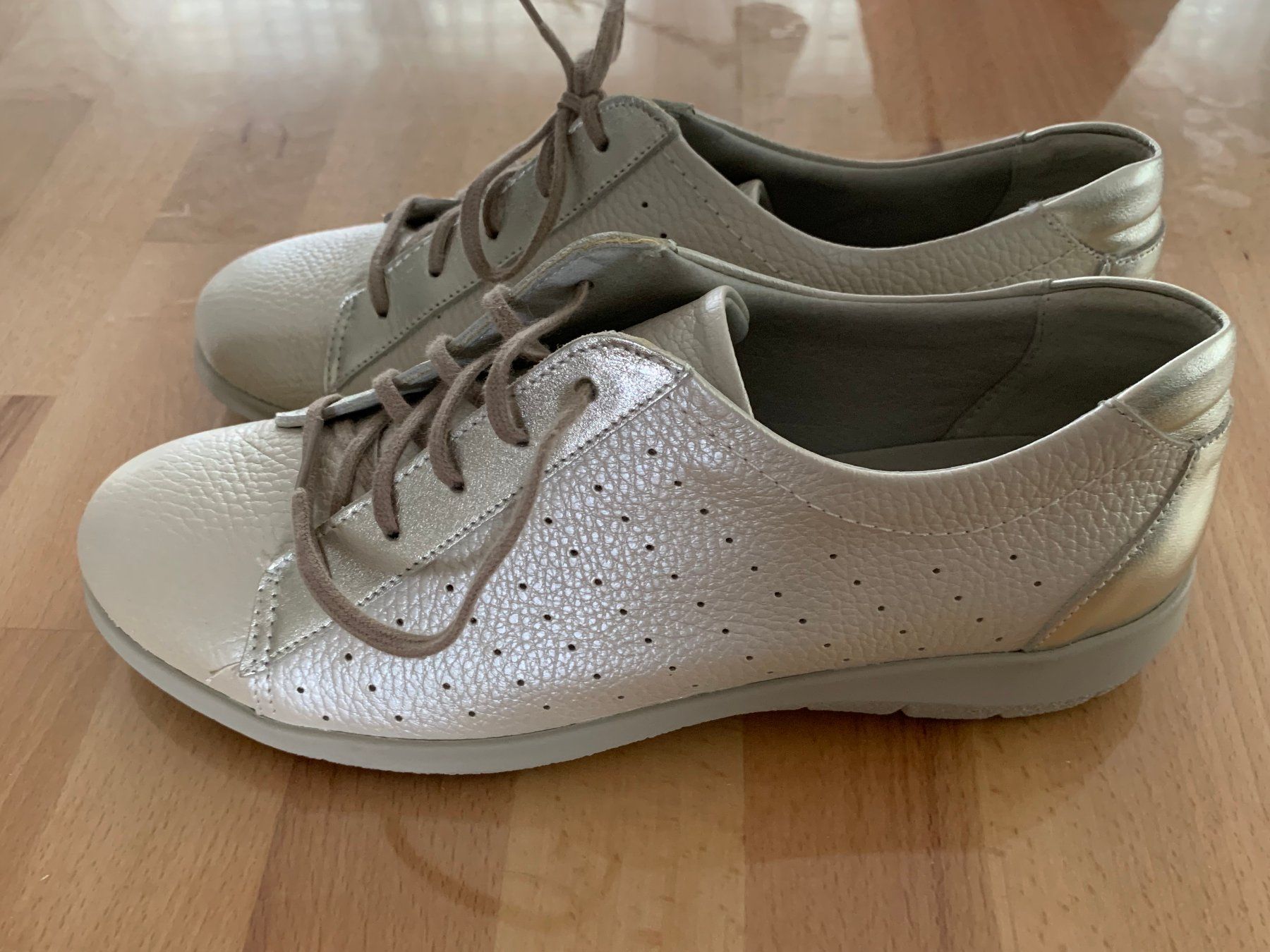 Damenschuhe: Go soft Schuhe Gr. 40 (Leder) – Neu und originalverpackt aus Wetzikon ZH von EvisStore 1