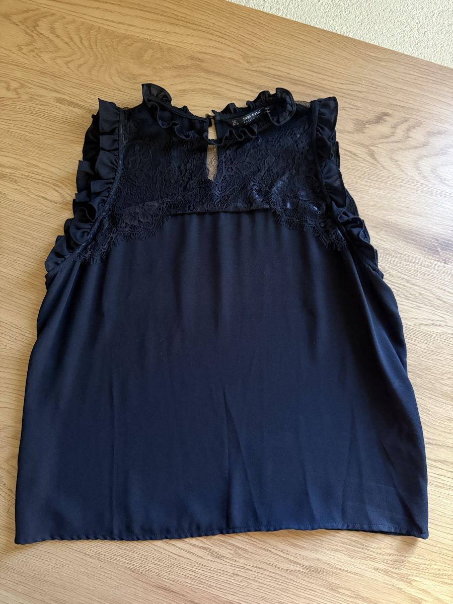 Zara Tops: Top mit Spitzen von Zara – Gebraucht aus Wettingen von Clodle81