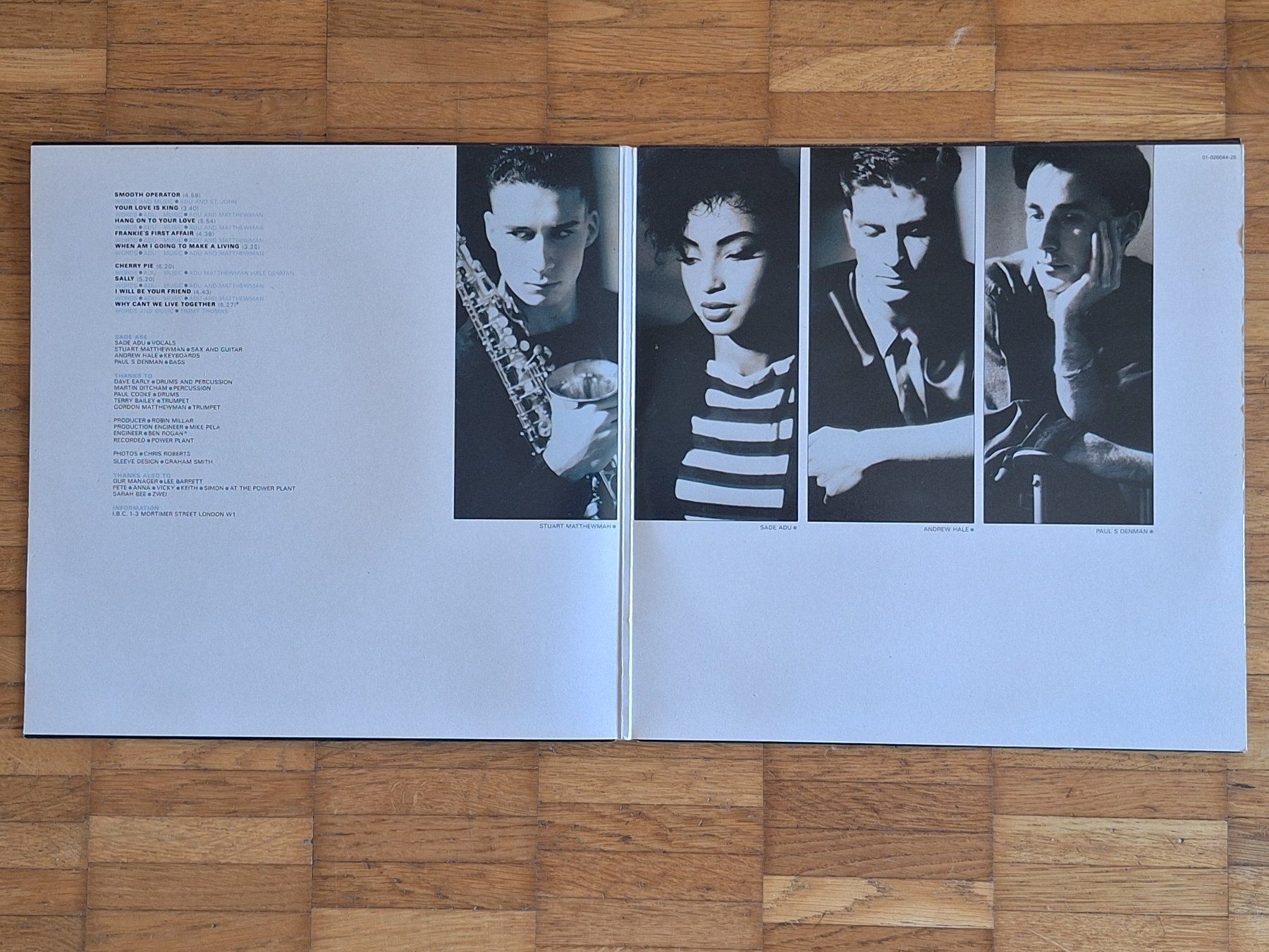 Dischi in vinile: Sade, Diamond Life - Vinyl LP EU 1984 – Nuovo (secondo la descrizione) da Oberentfelden venduto da Musicud 1