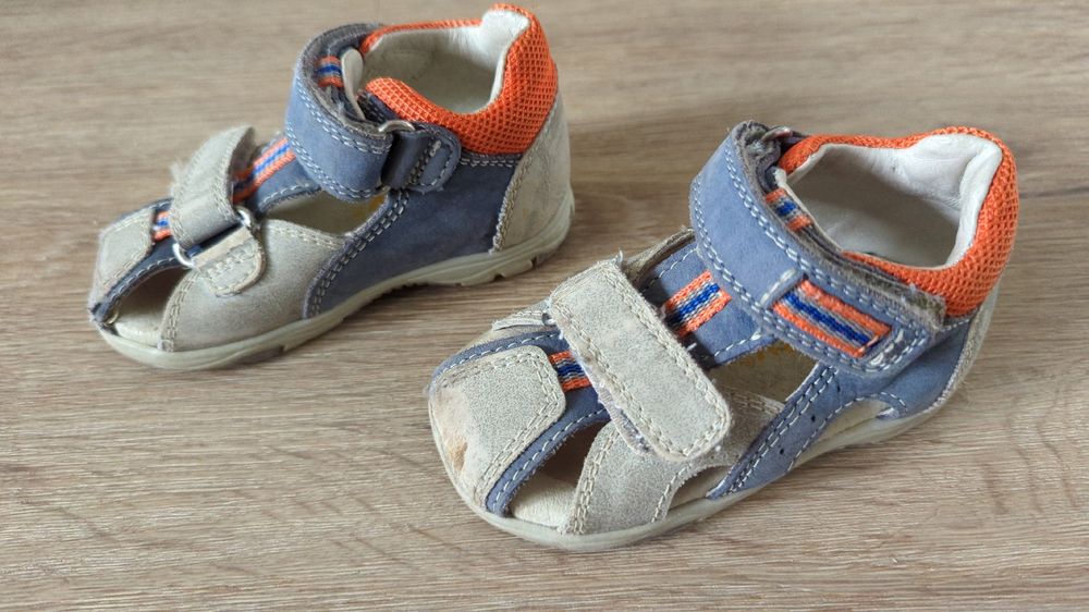Scarpe da uomo: twisty Leder Sandale Gr. 20 – Difettoso da Mägenwil venduto da Peter_Frei 2