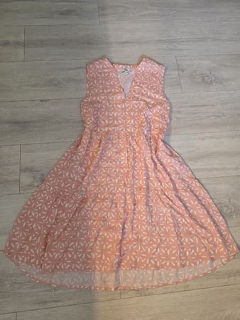 Sommerkleid C&A Gr. 36 leicht mit tollem Muster