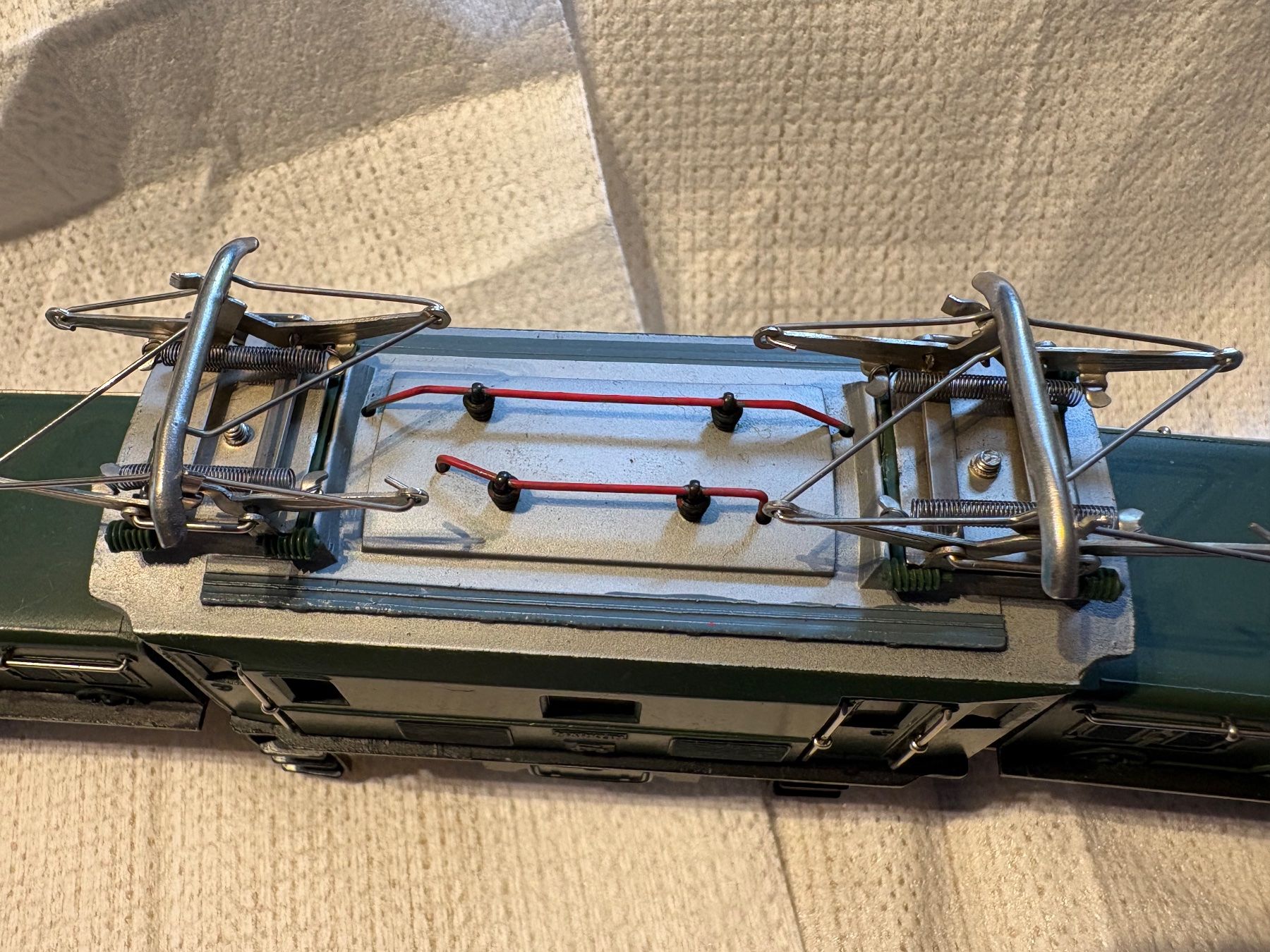 Märklin Modellini di ferrovie: Maerklin crocodile 3015 SANS emballage – Usato da Corcelles Payerne venduto da Pierre66 1