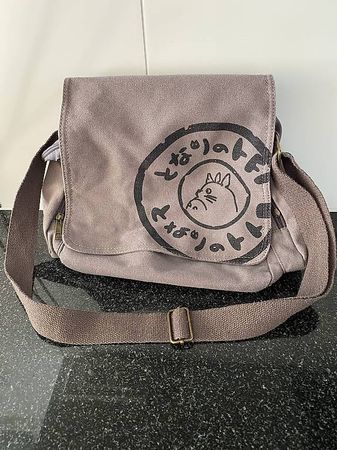 Umhängetasche Stoff grau Totoro Motiv