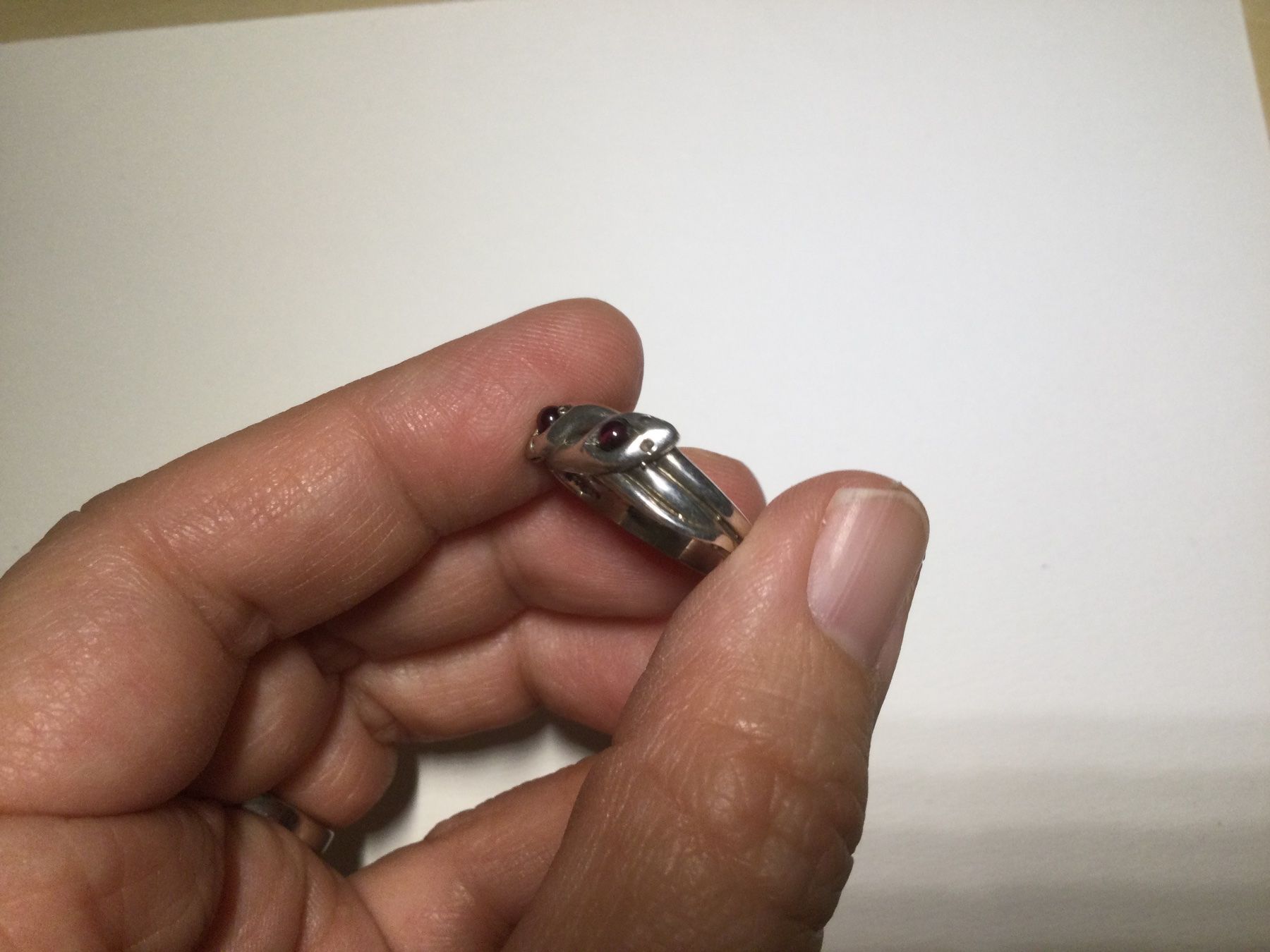 Anelli: Schöner Silber Schlang Ring mit zwei rote Steinen – Usato da Niederhasli venduto da YHHC 3