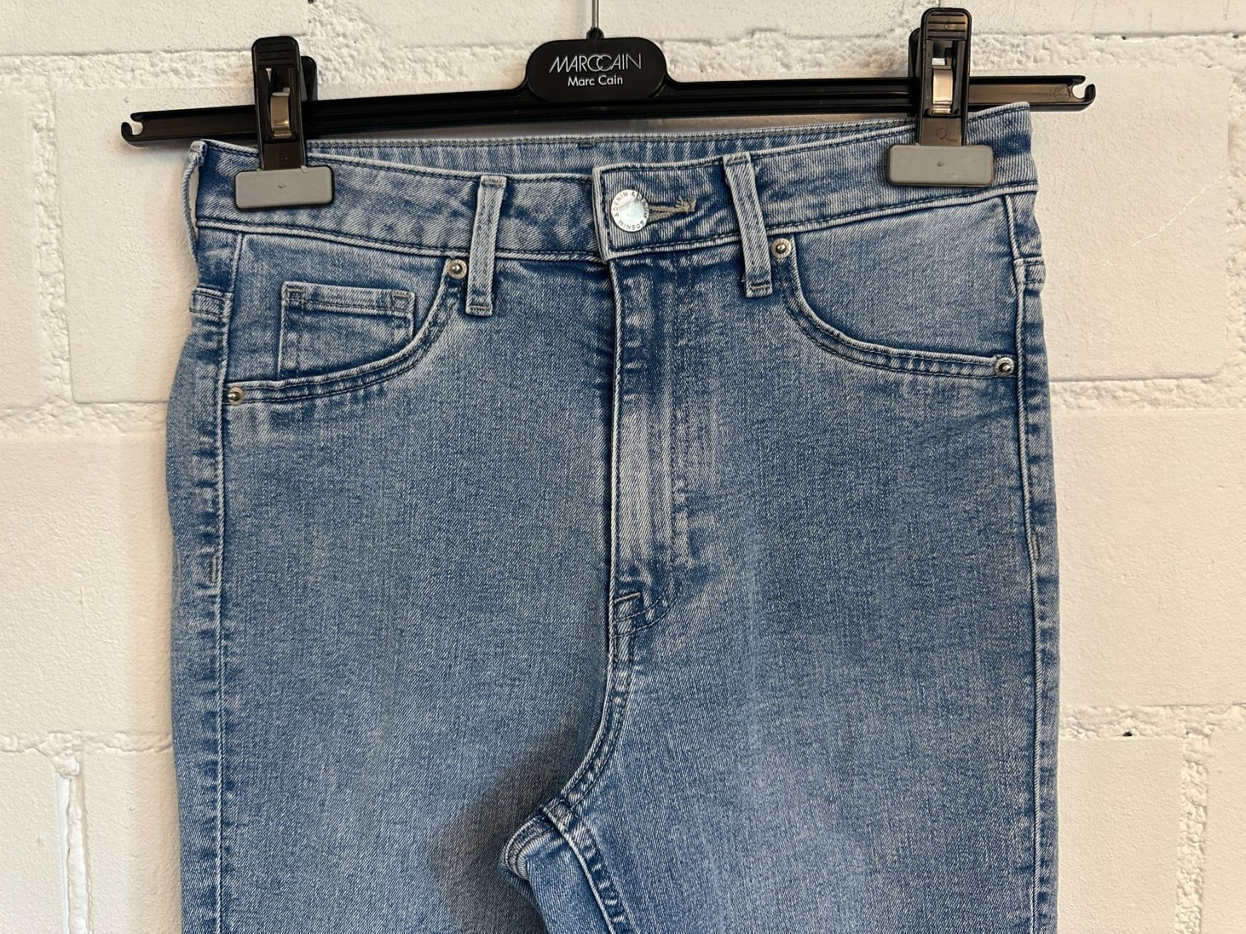 H&M Jeans: Jeans von H&M (36) – Usato da Urdorf venduto da ARJN 1