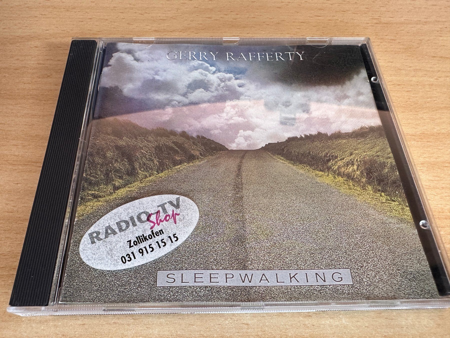 CD: Gerry Rafferty – Sleepwalking – Usato da Rikon im Tösstal venduto da Alpenmutz
