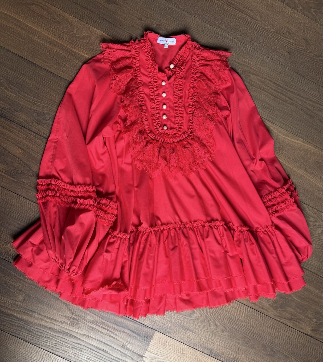 Vestiti: Designer Rotes Kleid mit Rüschen, Grösse S – Nuovo (secondo la descrizione) da Maur venduto da my_private_sale 7