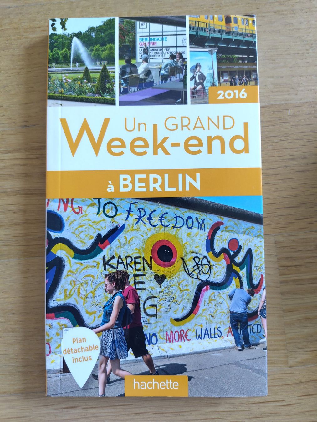 Bücher: Un grand weekend a Berlin – Gebraucht aus Denges von lay_xpy7