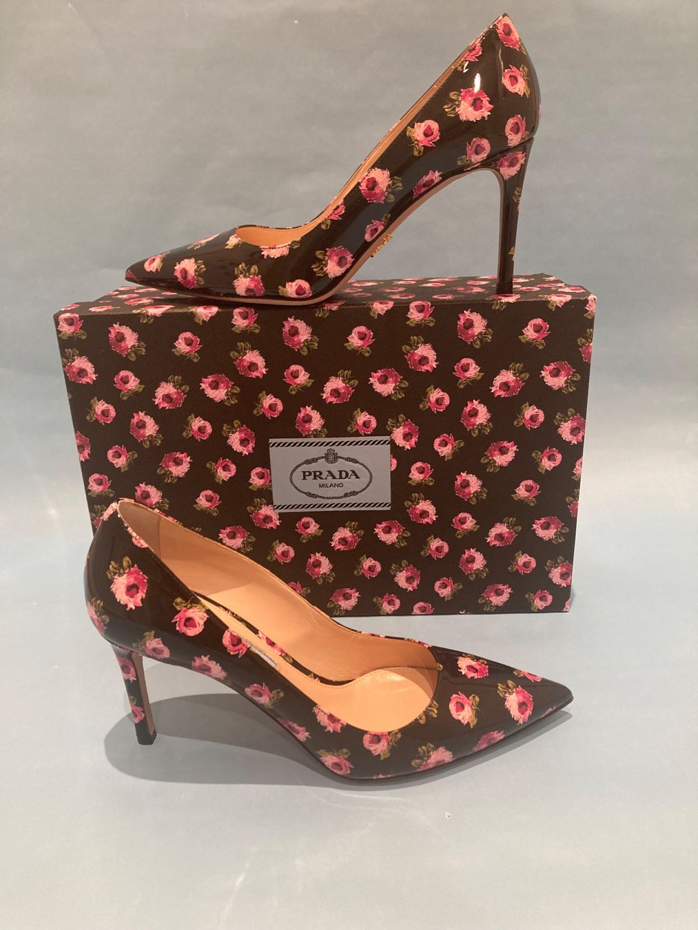 Prada Damenschuhe: Prada 36,5  PELLE DI VERNICE – Gebraucht aus Paradiso von Kayakara 1