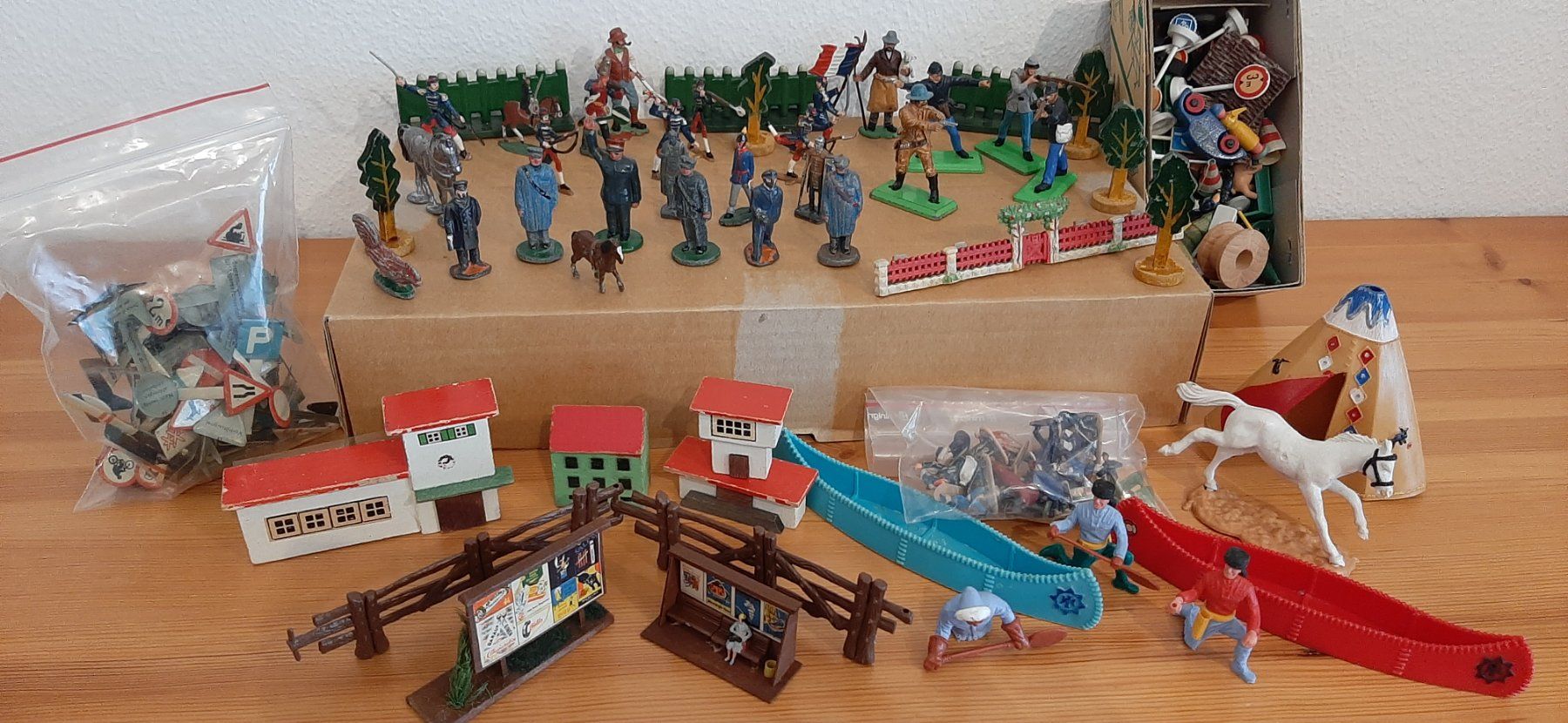 Spielzeuge: Figuren aus Zinn und anderes mehr zu verkaufen – Gebraucht aus Wiesendangen von pau_56xn
