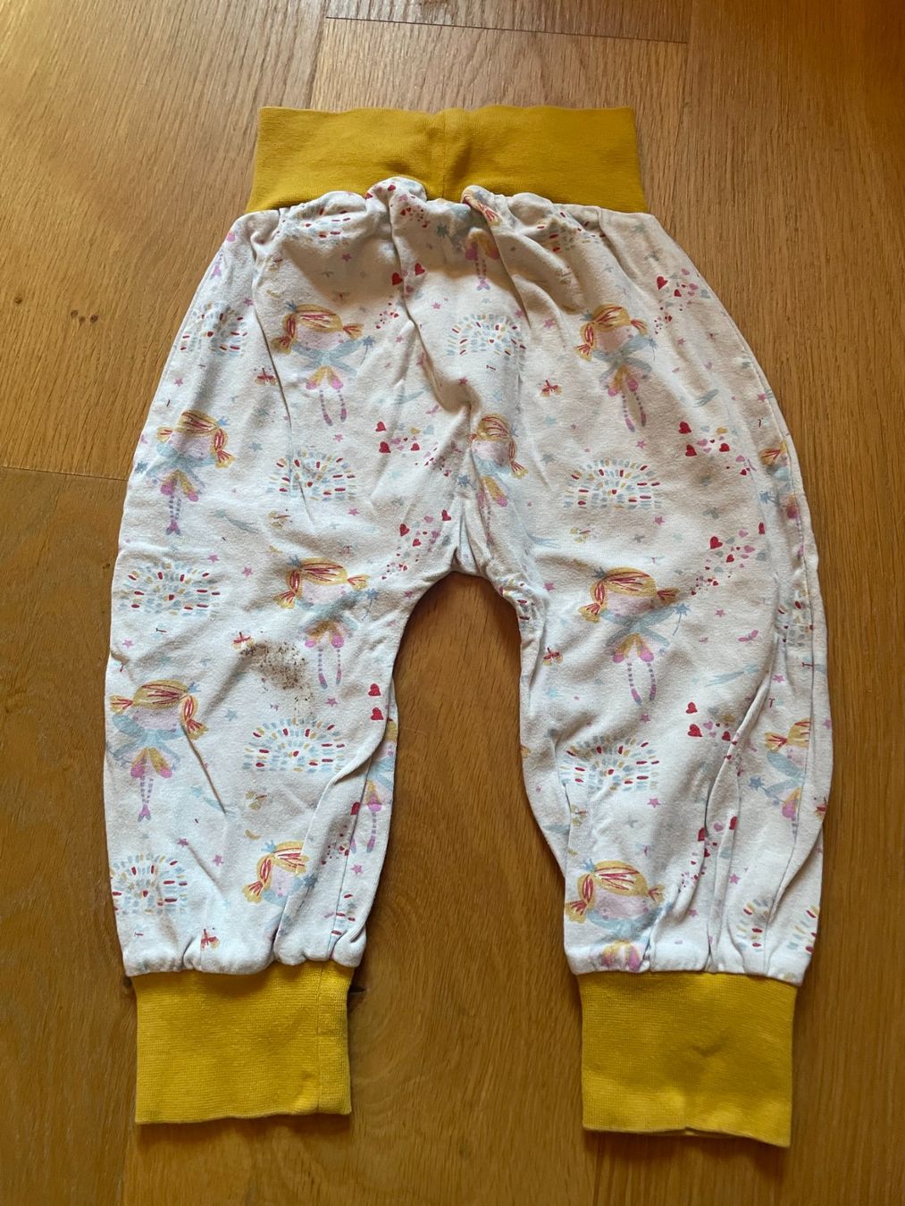 Pantaloni: Pumphose Mädchen Grösse 80 – Usato da Teufenthal AG venduto da sleeepless1987