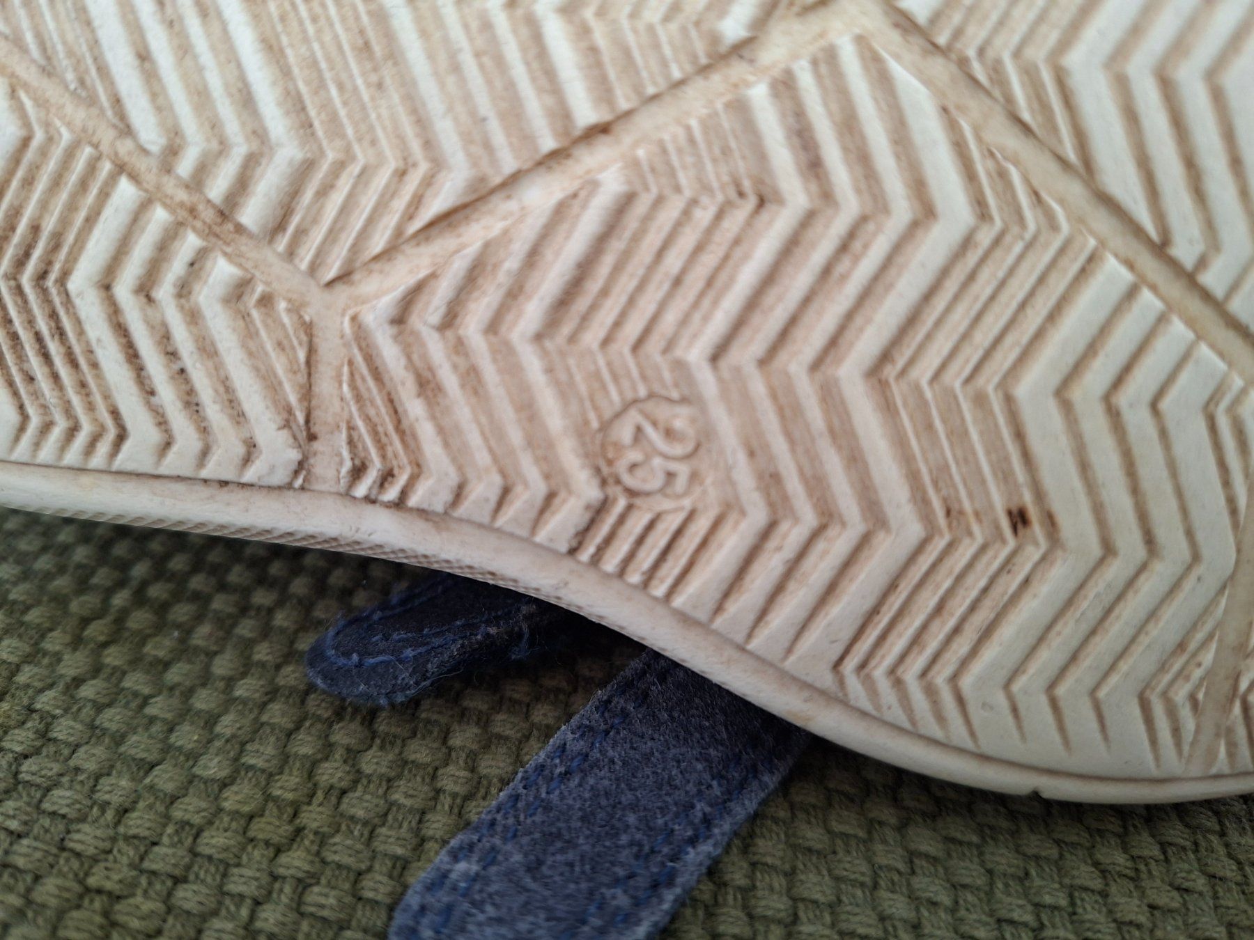 Chaussures garçon: Kinderschuhe, Grösse 25 – D'occasion à Bern par bar_kp9k 4