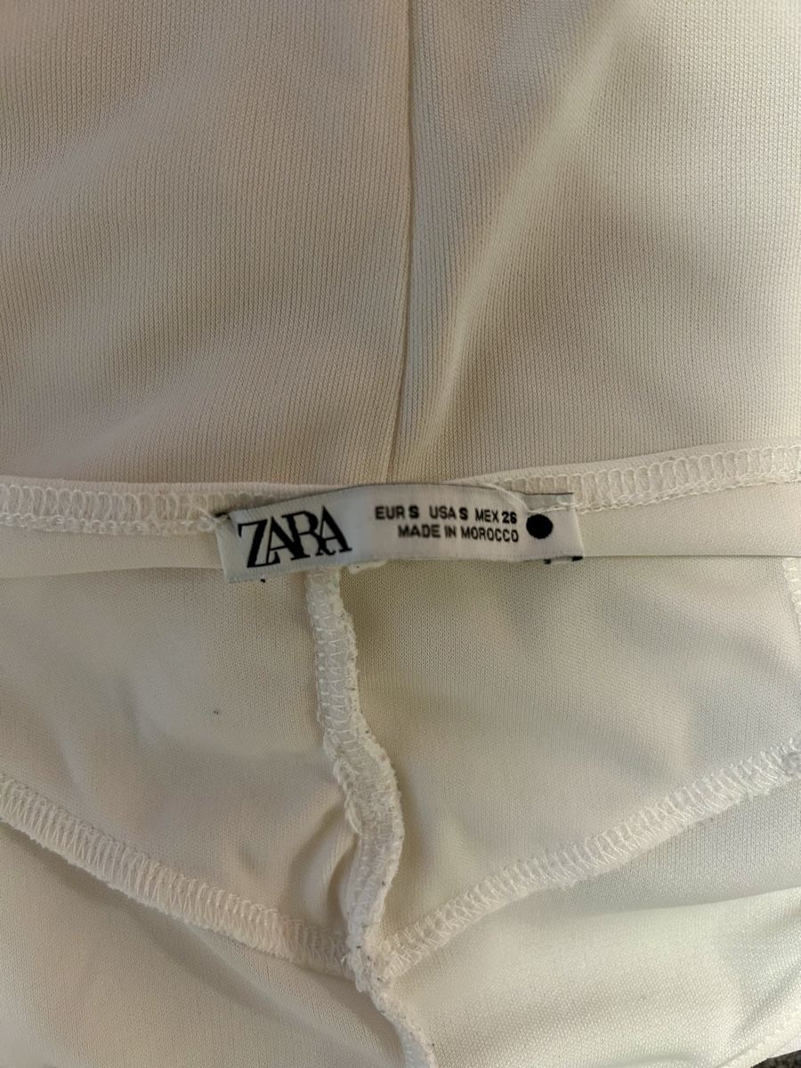 Zara Tops: Zara Neck Top  – Neu (gemäss Beschreibung) aus Egerkingen von thelifeofpablo 2