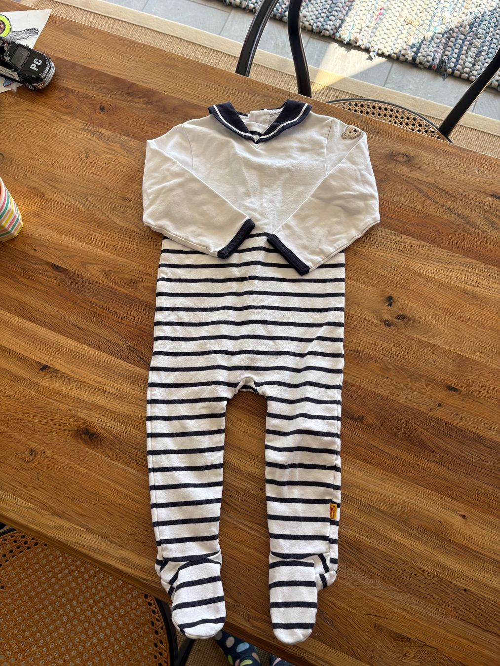 Lotti & Set di vestiti: Pyjama und Langarmbody – Usato da Uhwiesen venduto da Sommerlust1