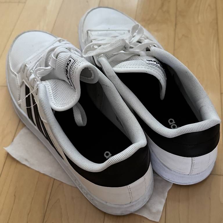 Adidas Scarpe da uomo: Adidas Herren Schuhe 47 1/3 – Usato da Volketswil venduto da IT-Mac 2