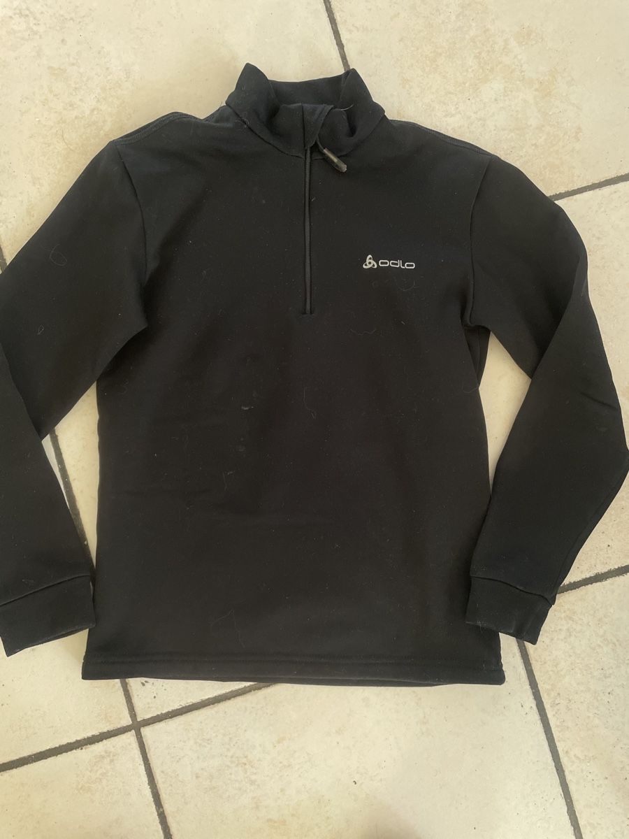 Odlo Pullover & Sweatshirts: Schwarzer Odlo Skipulli Gr.128 – Gebraucht aus Obergerlafingen von cabo4