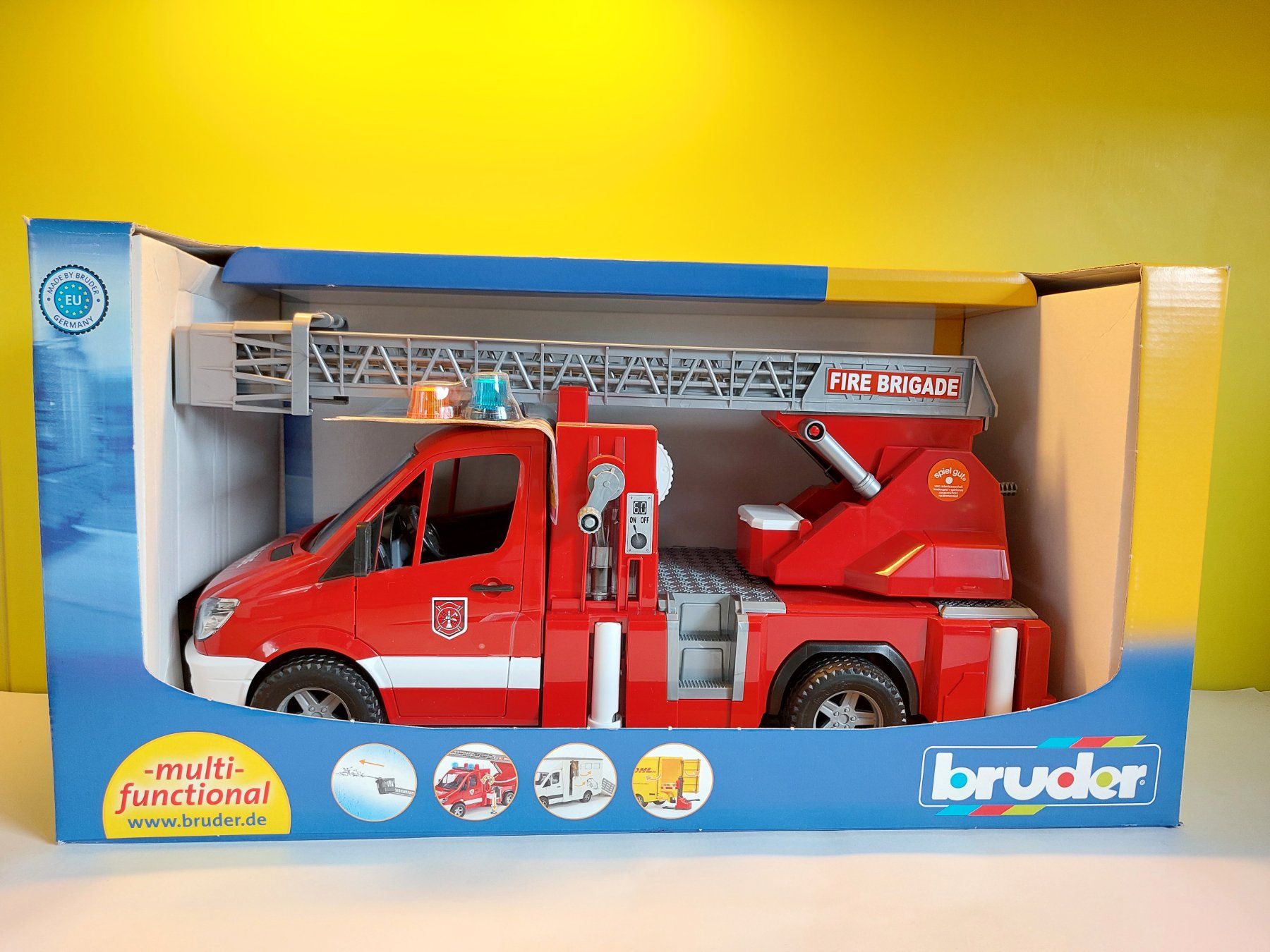 Bruder Giocattoli: BRUDER Feuerwehr NEU – Nuovo e nell'imballaggio originale da St.Gallen venduto da TinasBauundSpiel