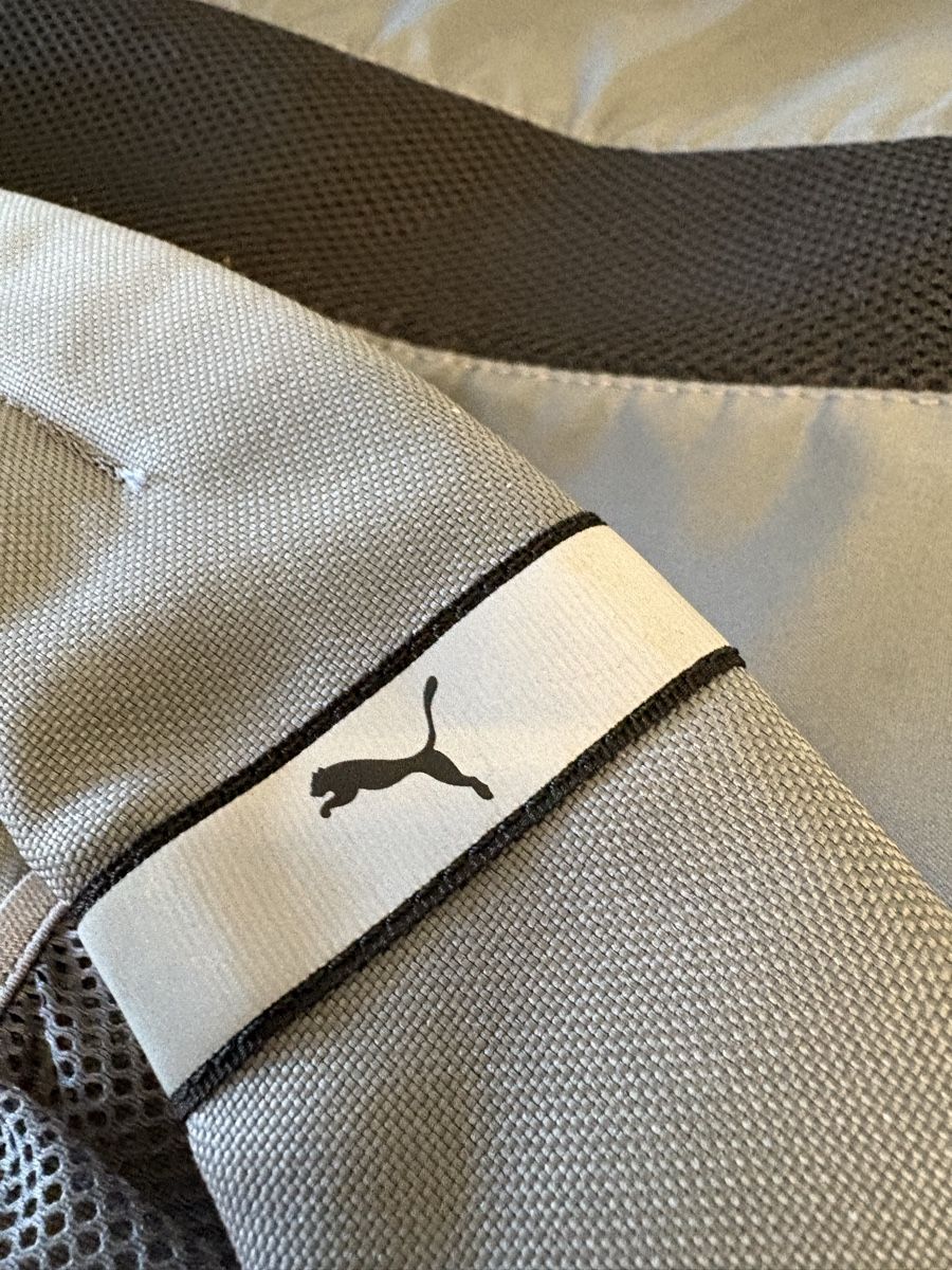 Puma Zaini: Puma Rucksack grau  – Usato da Reinach BL venduto da Passionata 3