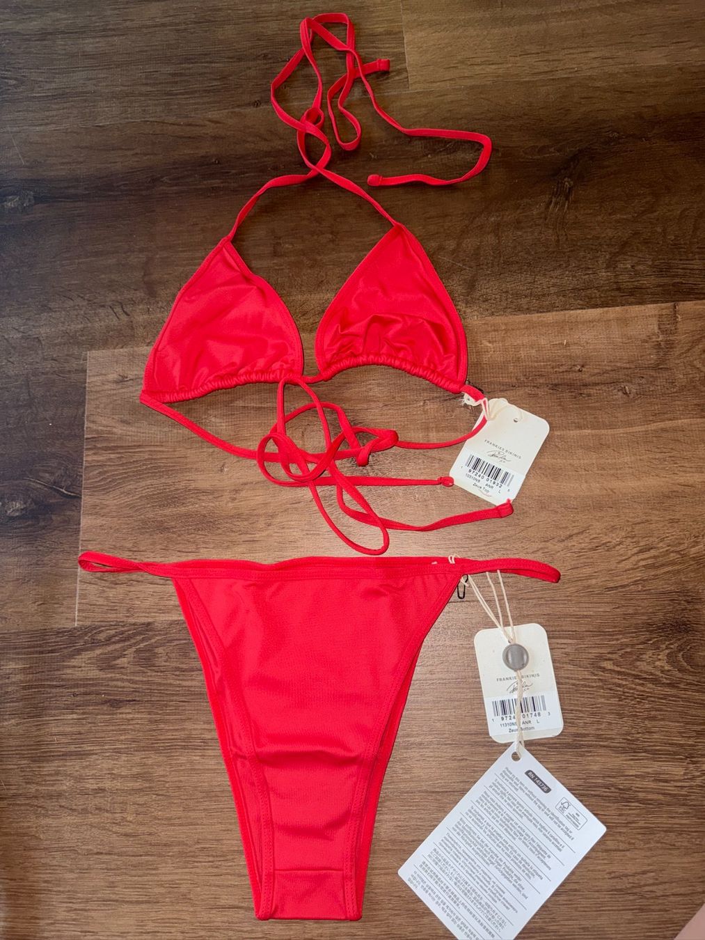 Costumi da bagno & Bikini: last chance till 28 June CHF 150 frankies bikinis bikini - L – Nuovo e nell'imballaggio originale da St-Sulpice VD venduto da juhdu