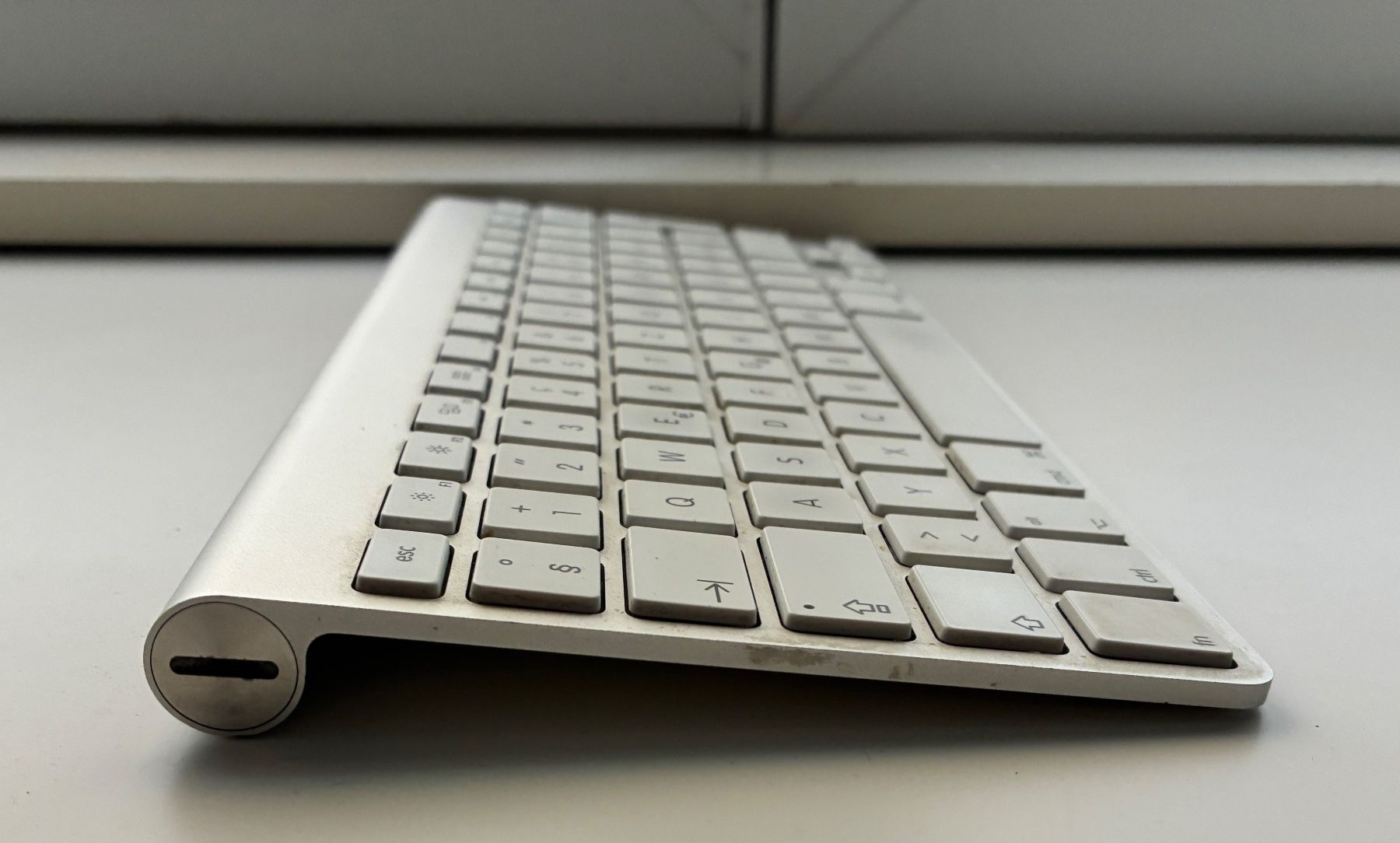 Apple Tastaturen: Apple Wireless Keyboard A1314 – Gebraucht aus Yverdon-les-Bains von Albinug 2