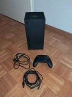 Xbox Series X + controller + Ladegerät
