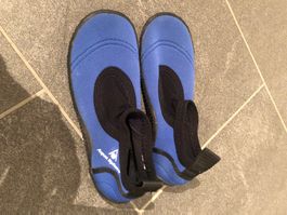 BADESCHUHE 32/33