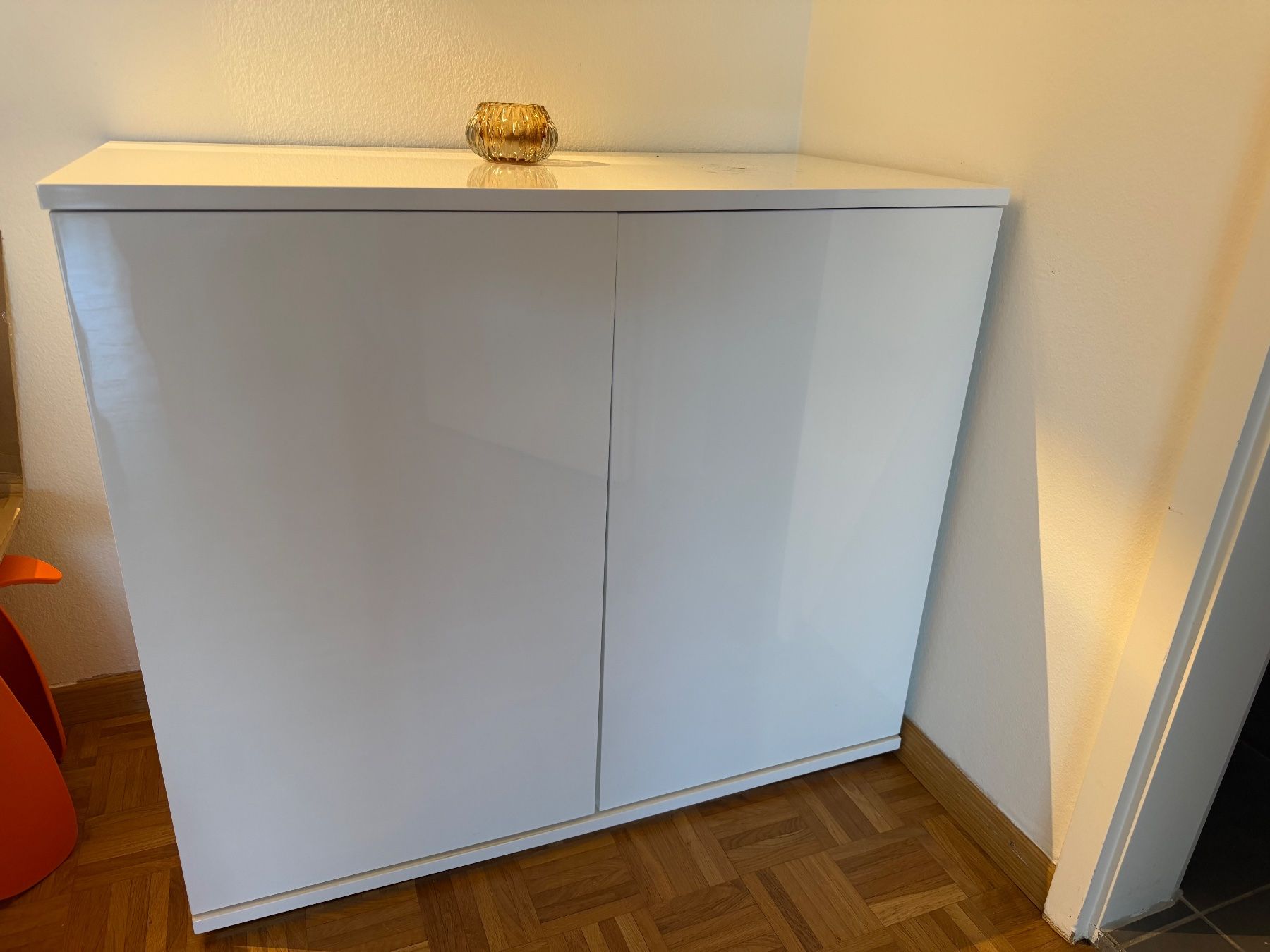 Commodes: Kommode / Sideboard Weiss Hochglanz  schlicht & elegant – D'occasion à Winterthur par Fazzoletto 1