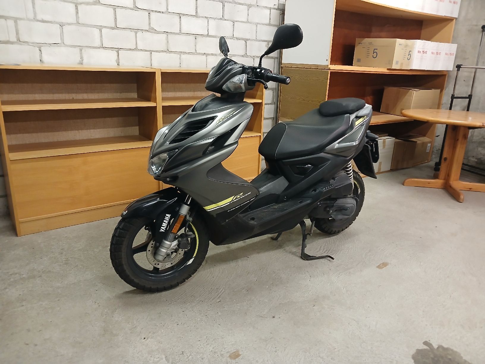 Yamaha Scooters: Roller 50ccm – D'occasion à Krinau par P.grob