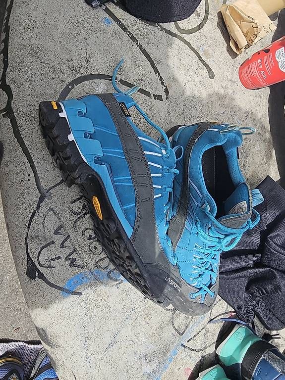 Scarpe da uomo: La sportiva, grosse 39, – Usato da Thun venduto da Plaki 1