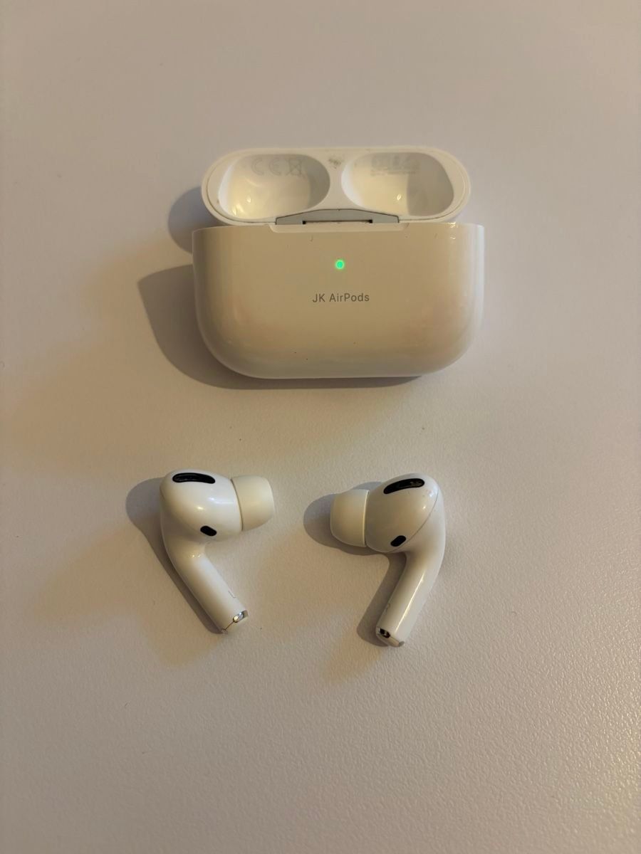 Apple Cuffie: Apple AirPods Pro 1. Generation – Difettoso da Zäziwil venduto da Lesny3 3