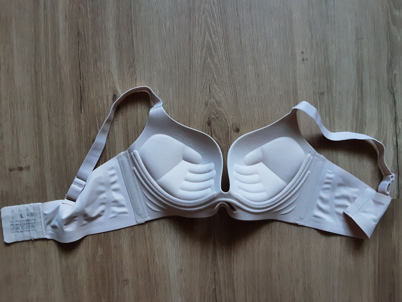 Sonstige Unterwäsche: Damen BH hellbraun Gr. 80A – Neu (gemäss Beschreibung) aus Altdorf UR von Brandli 1