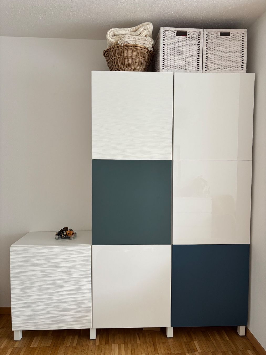 Ikea Armadi: IKEA PLATSA Kleiderschrank – Usato da Zürich venduto da sim_xn5n