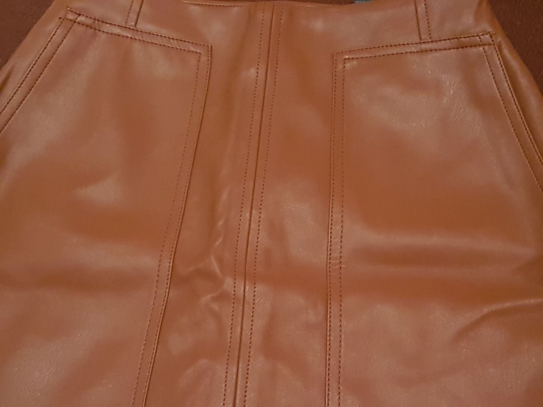 H&M Röcke: Jupe imitation cuir camel taille 36 marque H&M – Gebraucht aus Villiers von san_jn5w 4