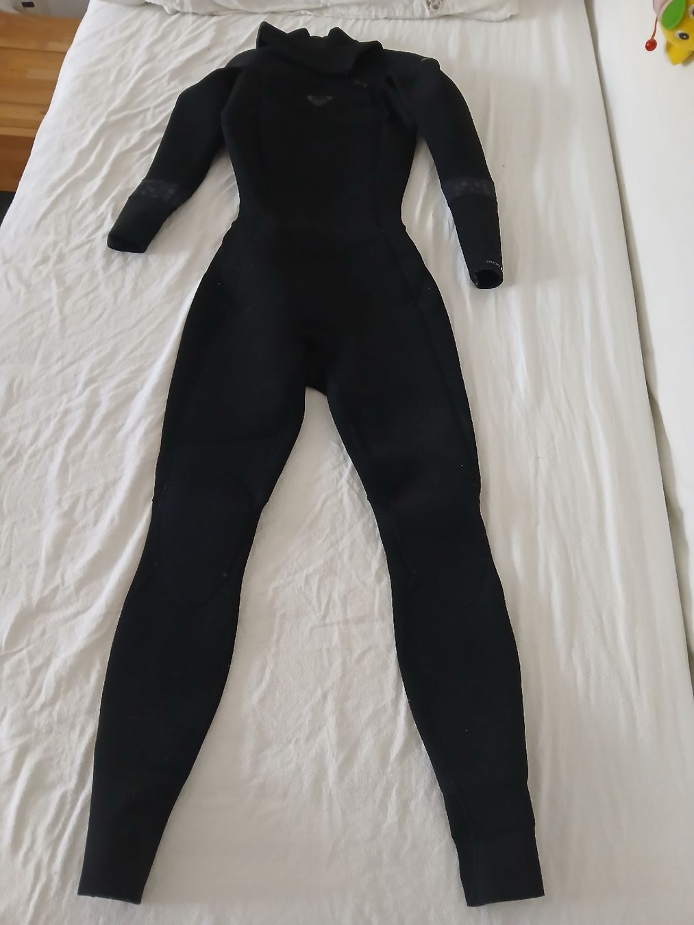 Roxy Combinaisons de plongée: Neopren Roxy 2 schwarz lang – D'occasion à Fislisbach par Quirlig07