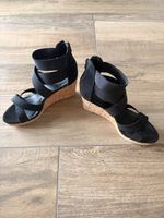 Sandalen Keilabsatz schwarz elastisch Gr. 37