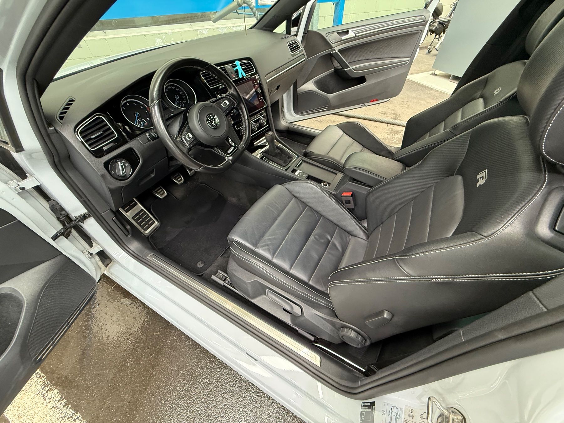 VW Automobili: VW Golf 7R Facelift Handschalter!! – Usato da Präz venduto da dma_ty8v 2