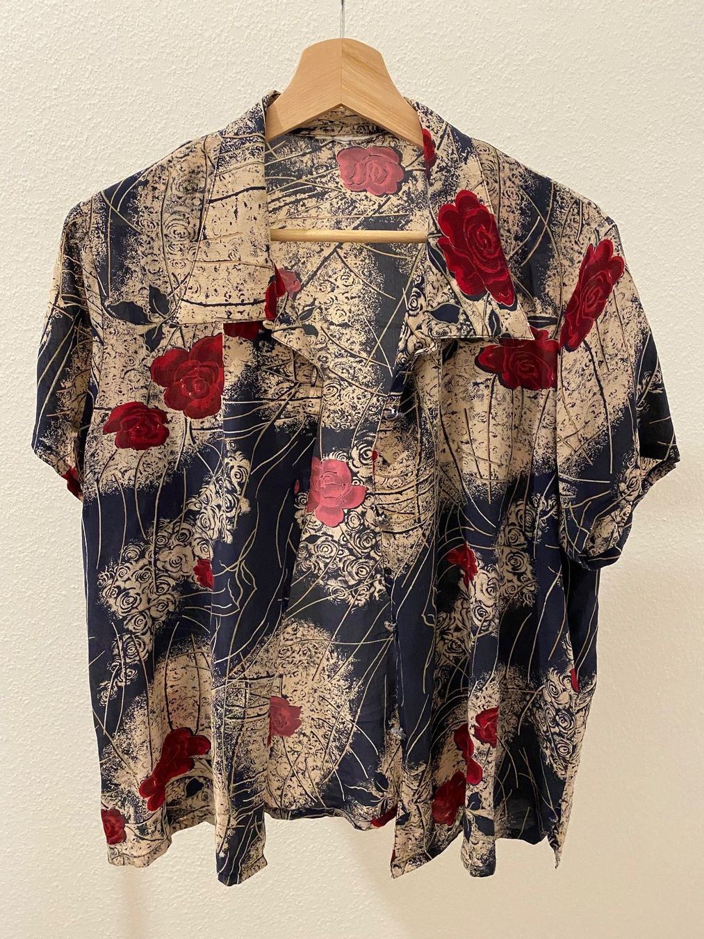 Camicette: Bluse mit Rosen beige blau Gr. 42 / 44 – Usato da Pratteln venduto da a23_j2gs 3
