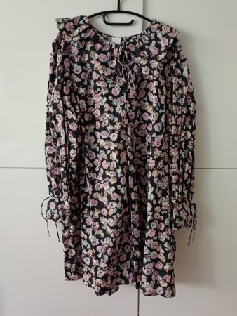 Blumenkleid H&M Langarm Grösse 46/48 NEU, nie getragen