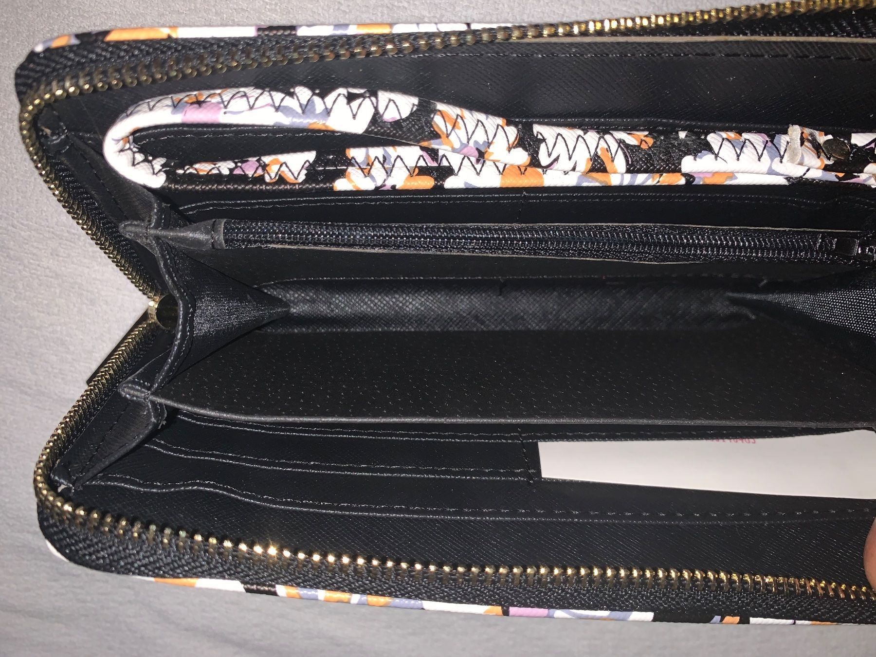 Portafogli: Portemonnaie Portmonee Tasche Blume mit Fächern – Nuovo e nell'imballaggio originale da Buchs SG venduto da Billikatze5 1