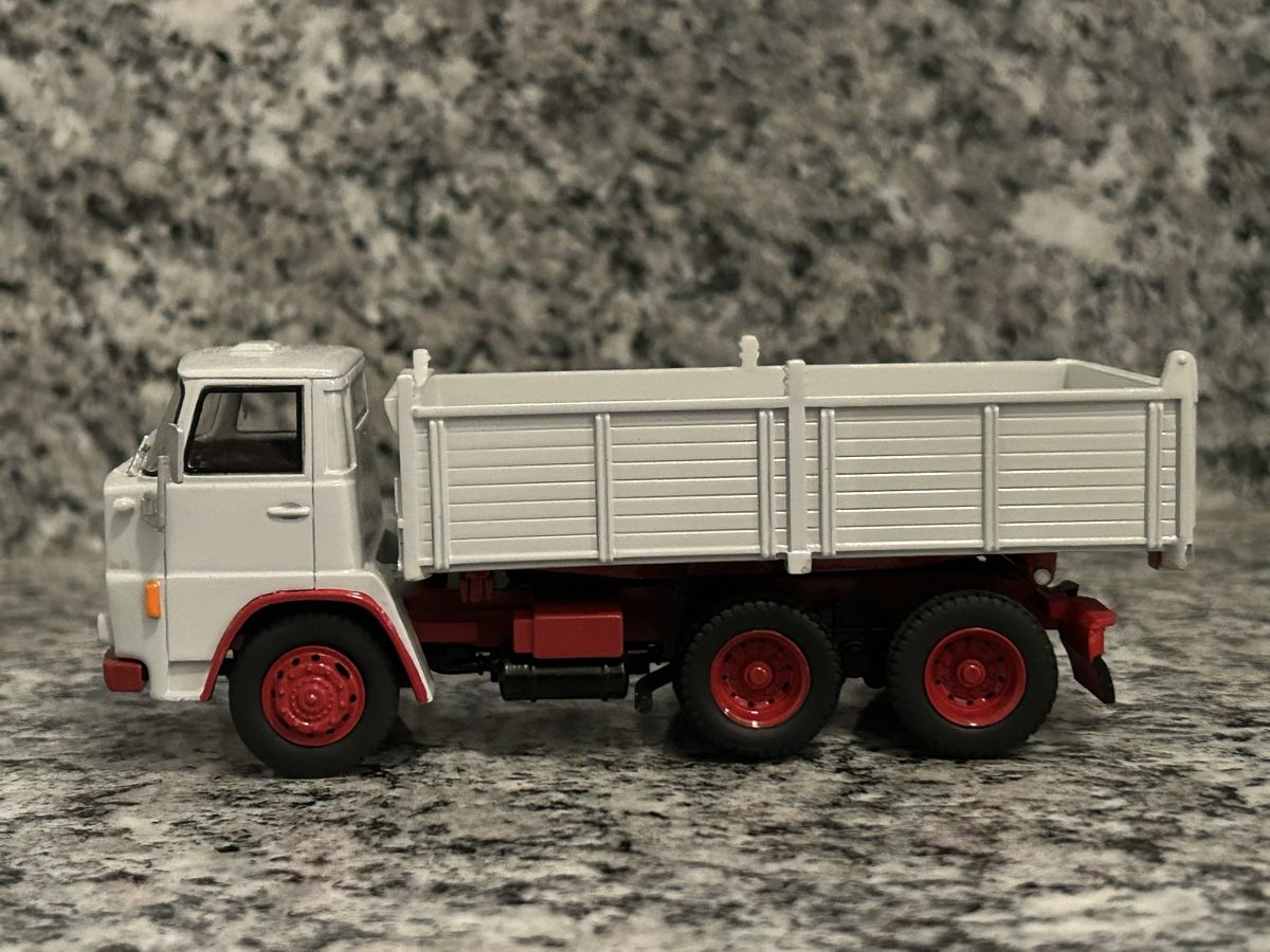 Kit di modellismo & Modellini statici: Henschel Kipper , 1:50 – Usato da Horw venduto da Tigercat635 4