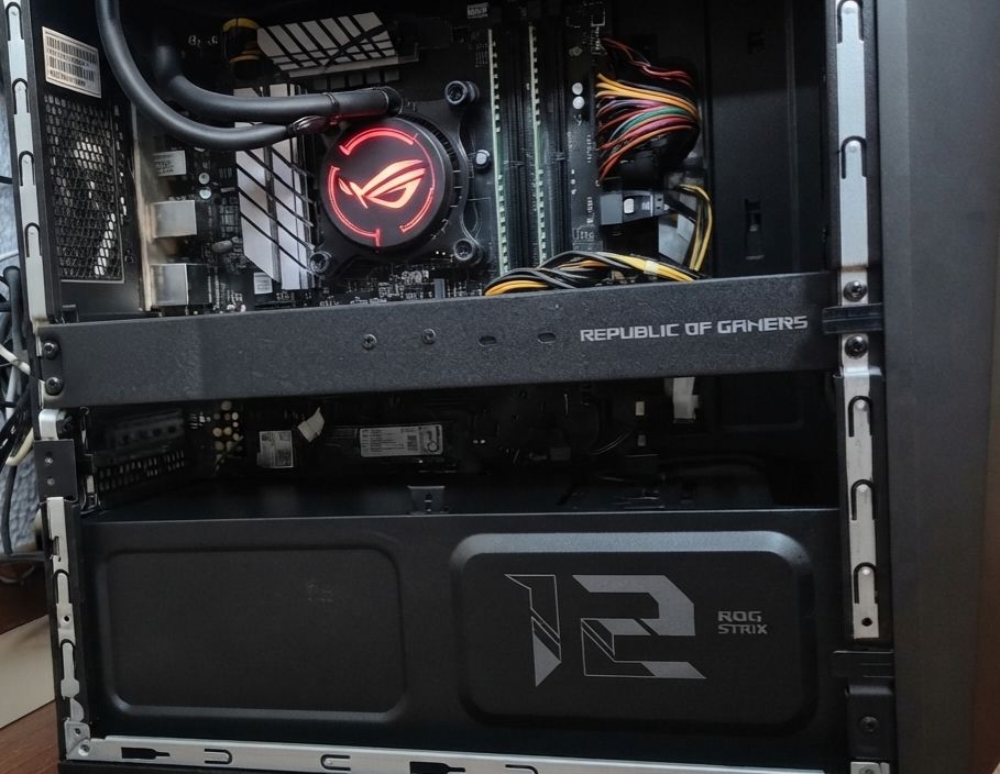 Asus PC: ASUS ROG Strix GL12CM Gaming PC – Usato da Rieden AG venduto da HansanaC