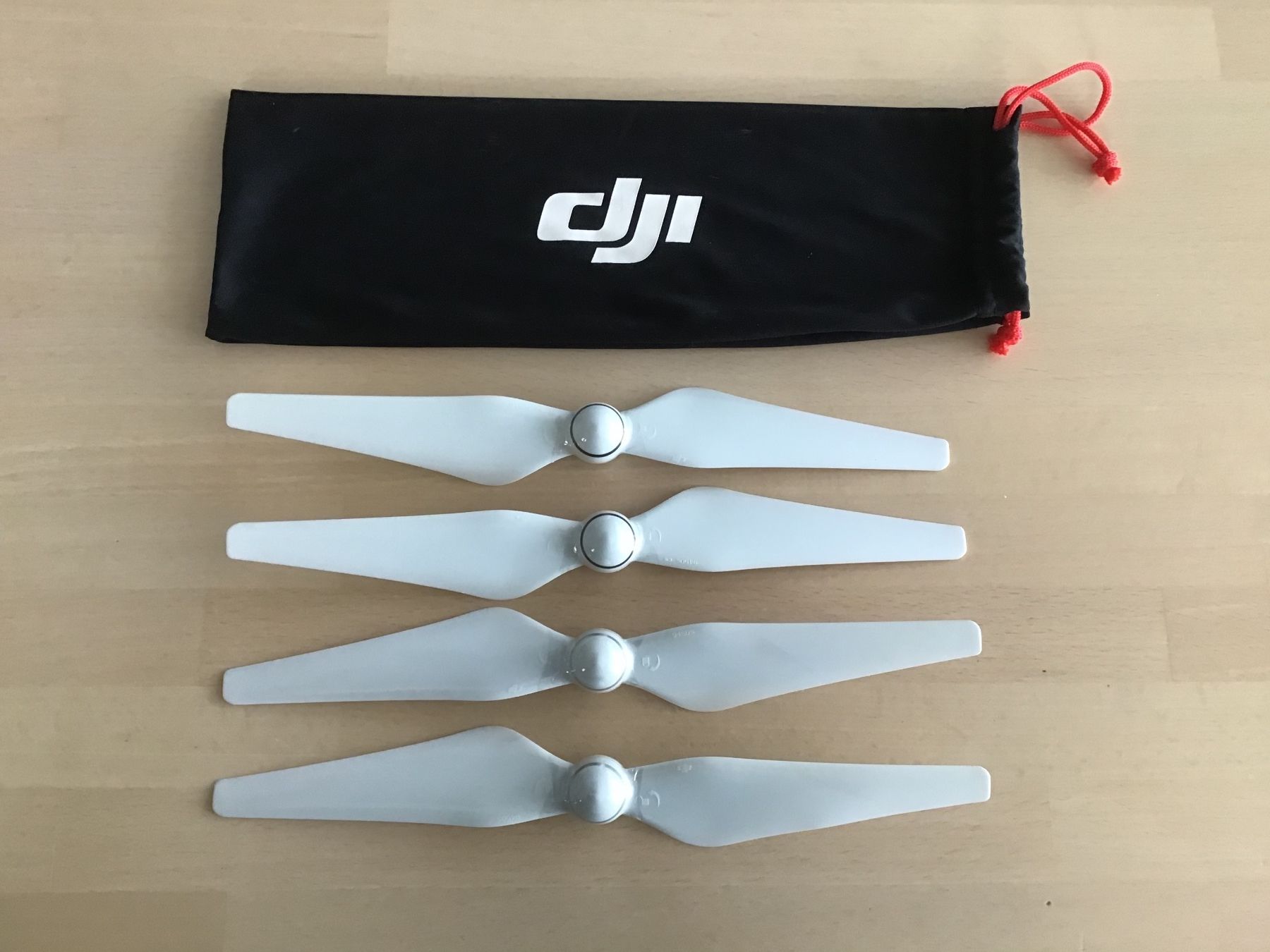 DJI RC Kits de montage: DJI Phantom 4 Propeller – Neuf avec emballage d'origine à Langenthal par Ungscholi04