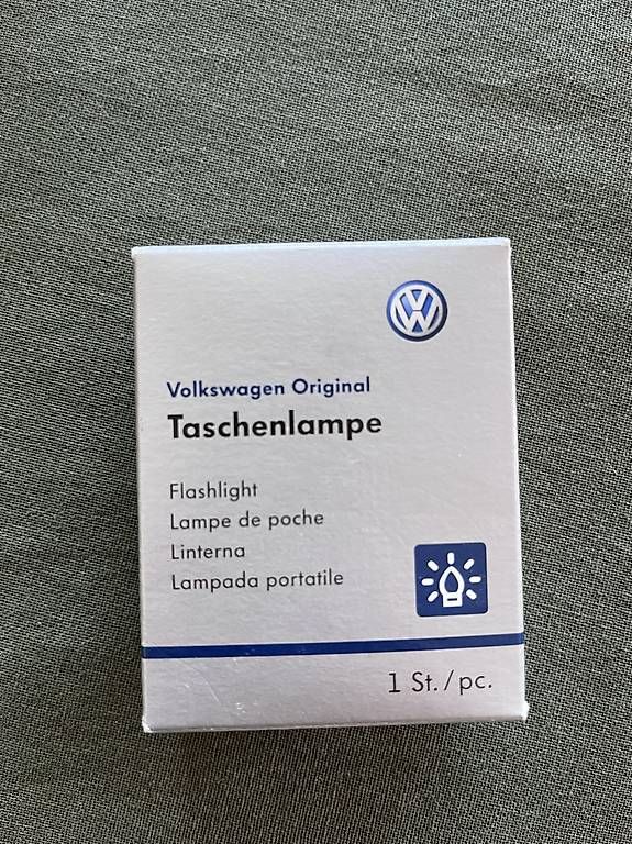 Lampade: VW Original Taschenlampe – Nuovo e nell'imballaggio originale da Nussbaumen AG venduto da sziszi89