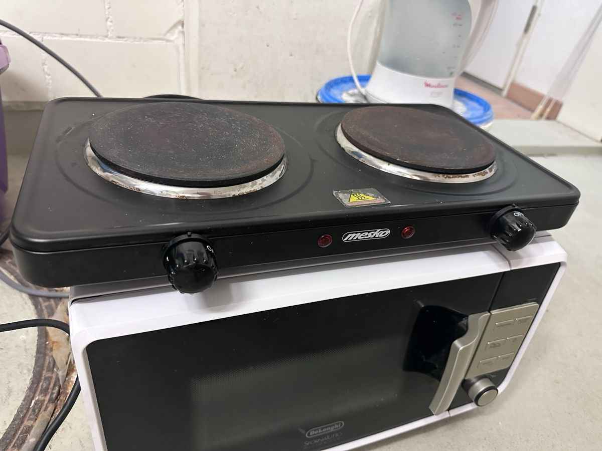 Elettrodomestici da cucina: Wasserkocher, Elektroherd – Usato da Langnau am Albis venduto da Gajdzi 3