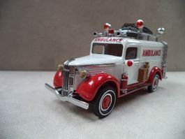 MODEL OF YESTERYEAR 1937 GMC Van 1:43